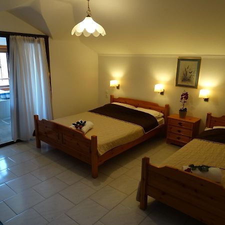 Christakos Apartments Vrasná Extérieur photo