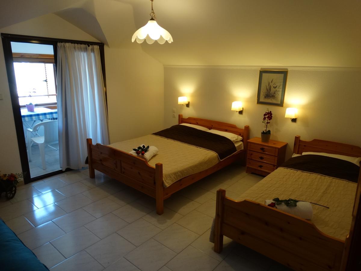 Christakos Apartments Vrasná Extérieur photo